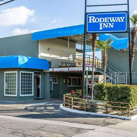 Rodeway Inn Downtown Hanford Extérieur photo